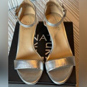 Naturalized women’s Vera Heeled Sandals